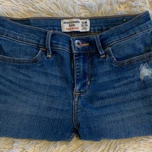 Abercrombie kids skinny jeans